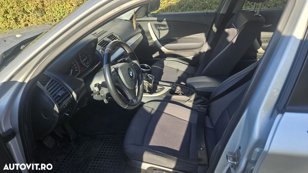 BMW Seria 1 116i - 13