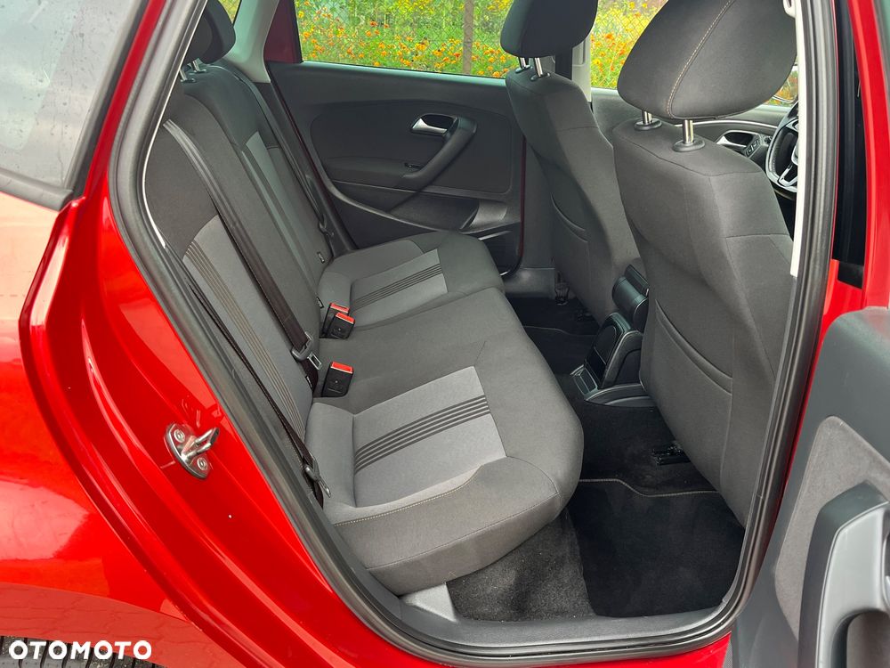 Volkswagen Polo 1.2 TSI Blue Motion Technology Allstar - 32