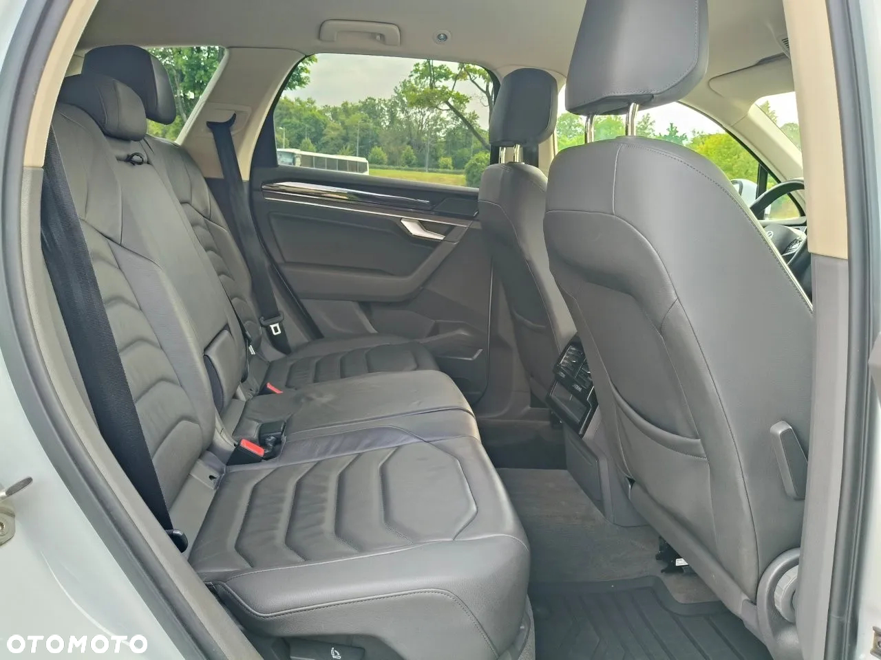Volkswagen Touareg 3.0 V6 TFSI 4Motion Atmosphere - 14