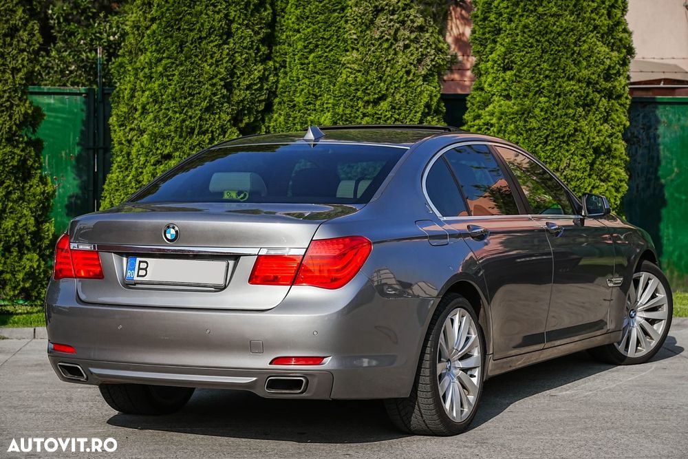 BMW Seria 7 740d xDrive - 7