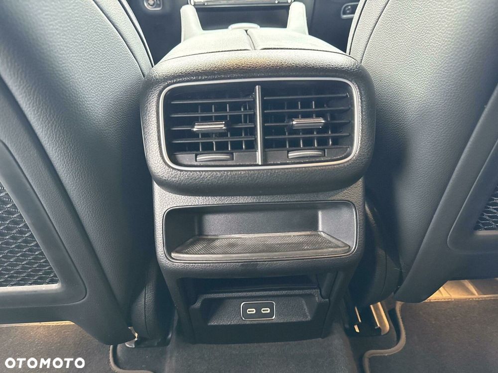 Mercedes-Benz GLE - 20