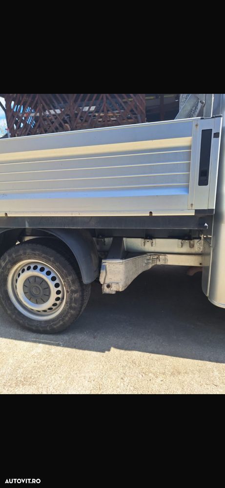 Volkswagen Transporter - 6