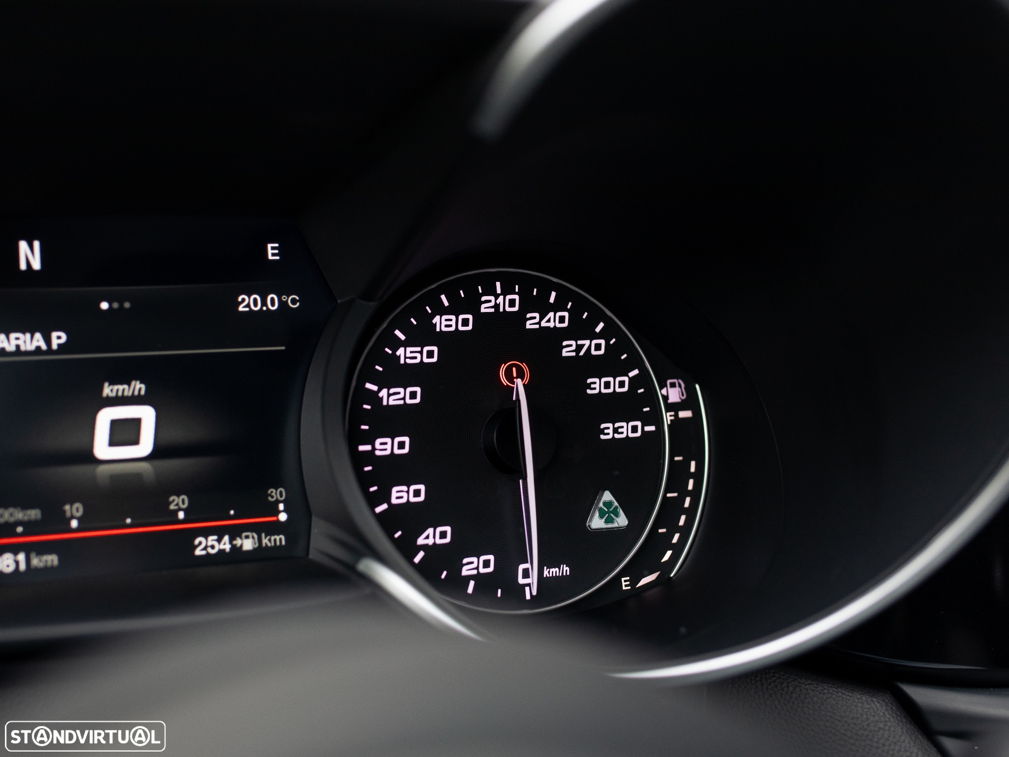 Alfa Romeo Giulia 2.9 Bi-Turbo Quadrifoglio - 44