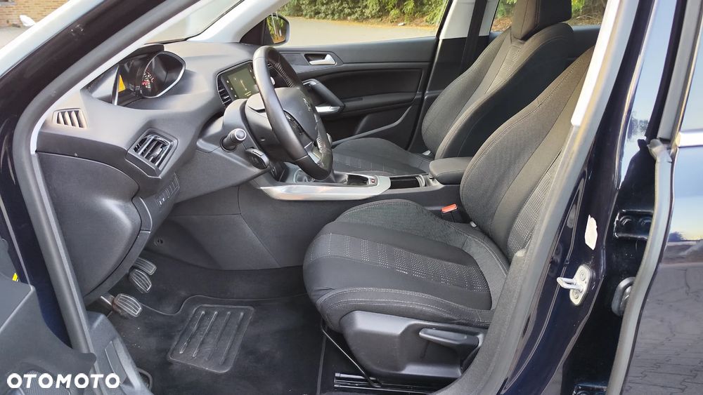 Peugeot 308 130 e-THP Stop & Start Allure - 20