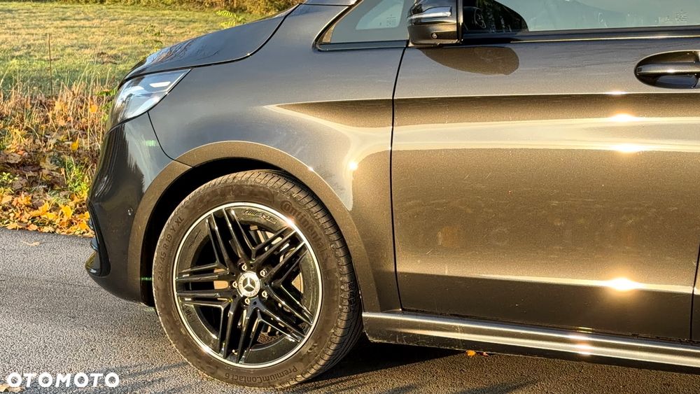 Mercedes-Benz Klasa V 300 d 4-Matic 9G-Tronic Exclusive (długi) - 13
