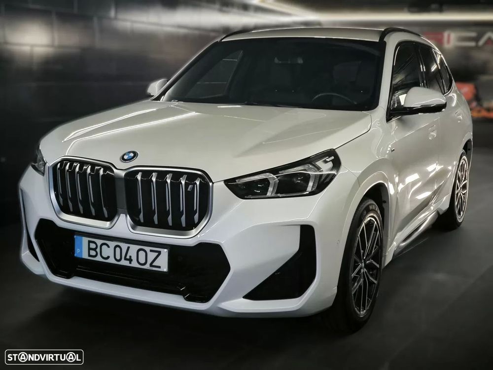 BMW iX1 xDrive30 Pack Desportivo M - 10