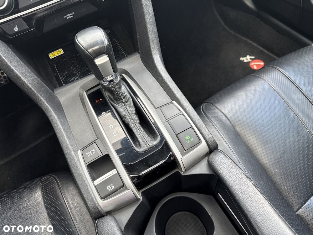 Honda Civic 1.5 T Executive CVT - 21