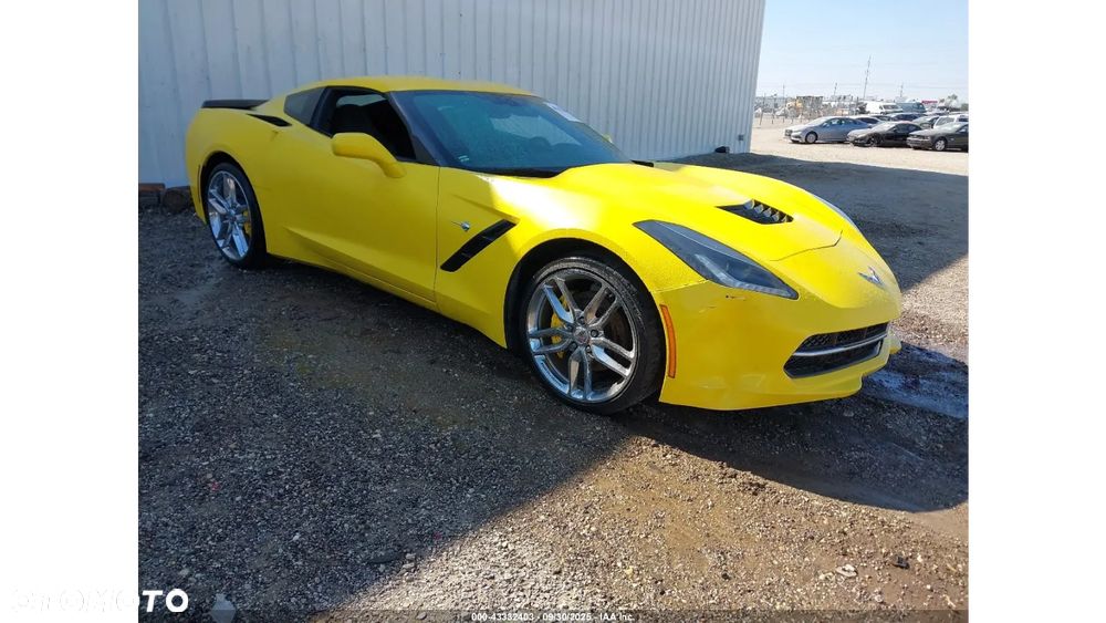 Chevrolet Corvette - 1