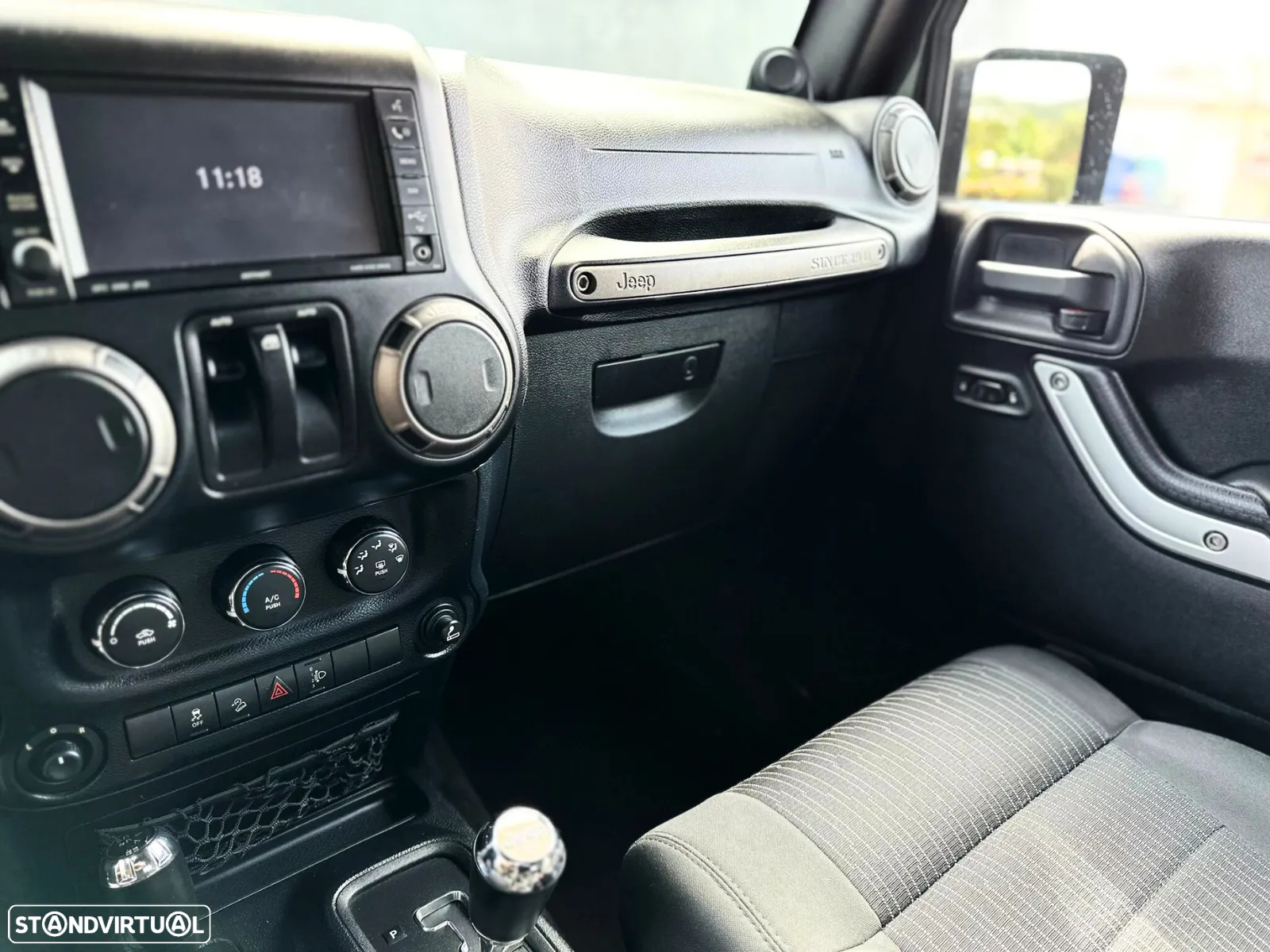 Jeep Wrangler - 13