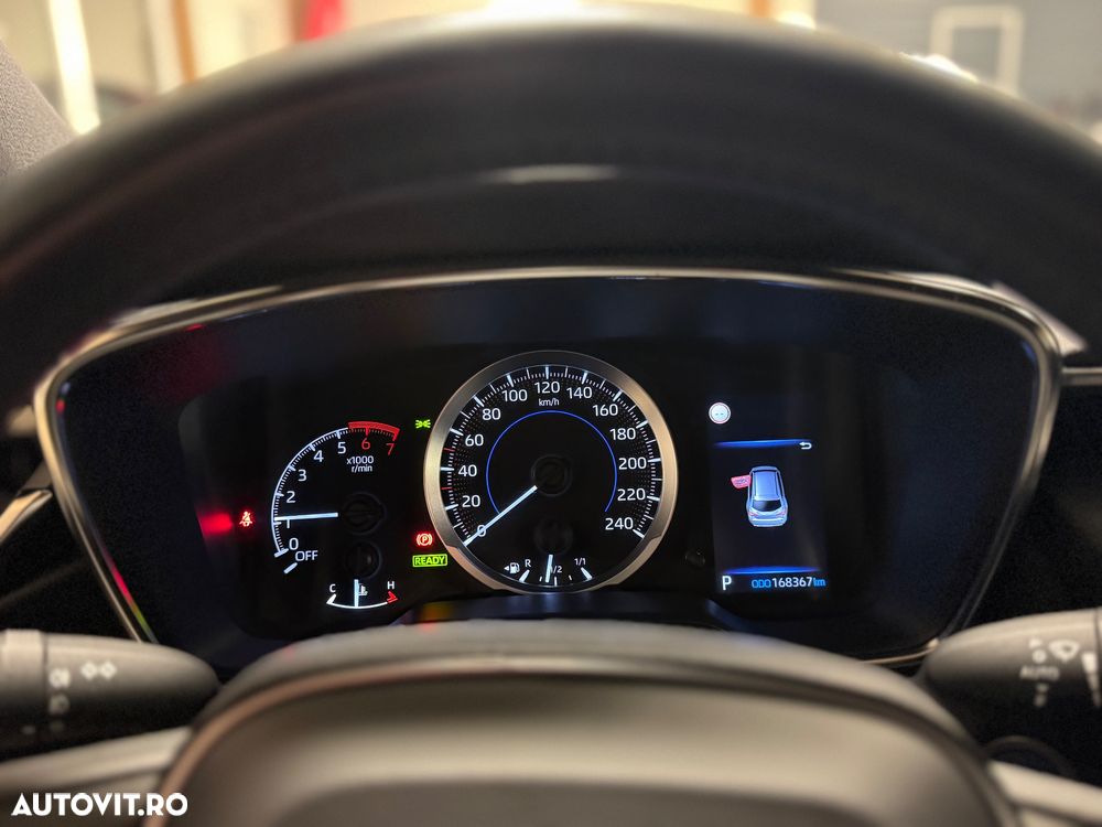 Toyota Corolla 1.8 Business Edition - 21