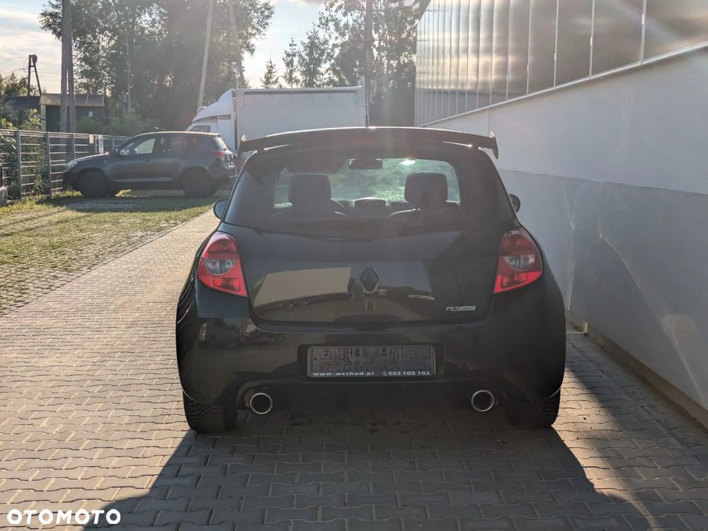 Renault Clio 2.0 16V RS Cup - 9
