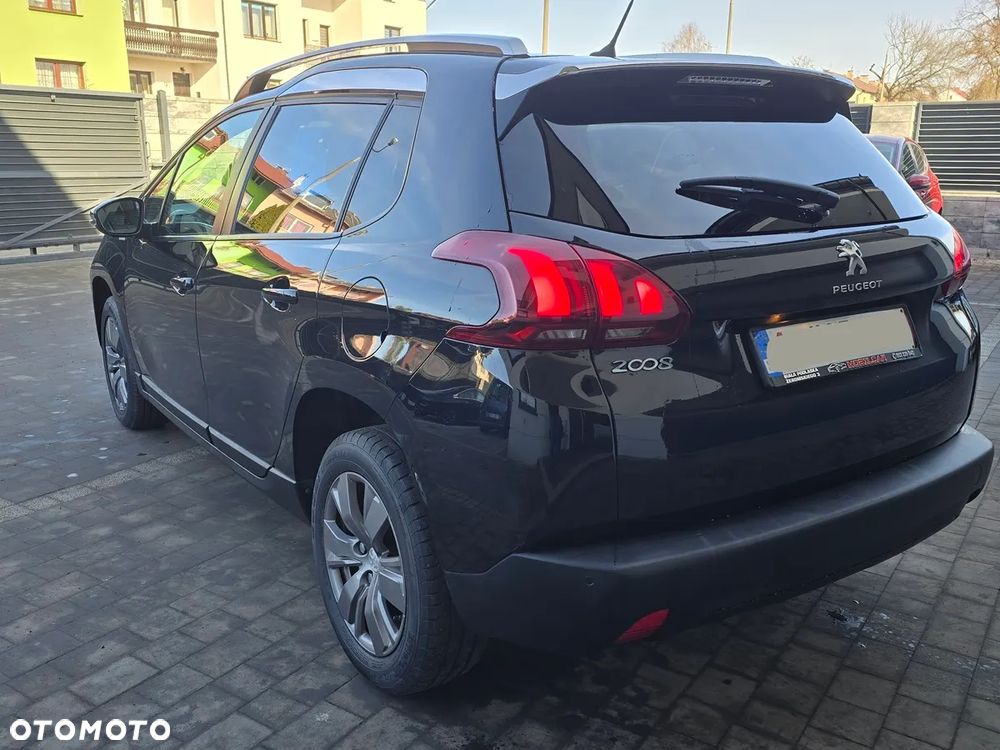 Peugeot 2008 1.2 Pure Tech Style - 9