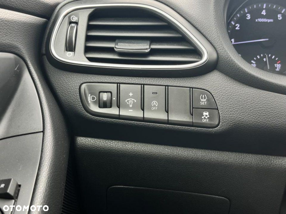 Hyundai i30 - 14