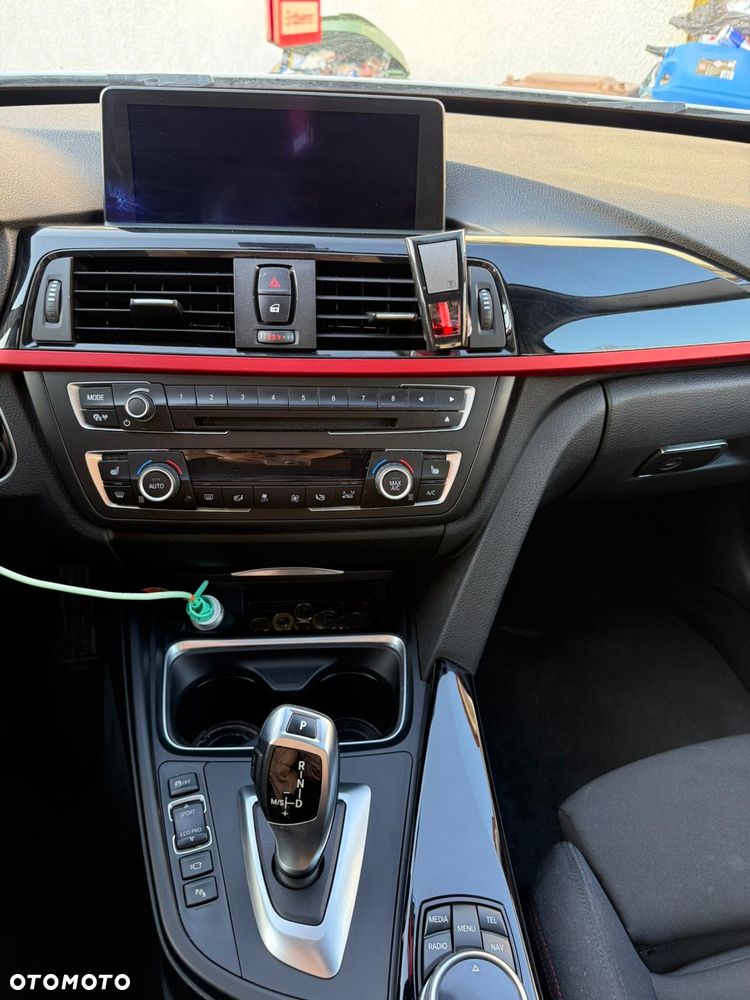 BMW 3GT 328i xDrive Sport-Aut - 6