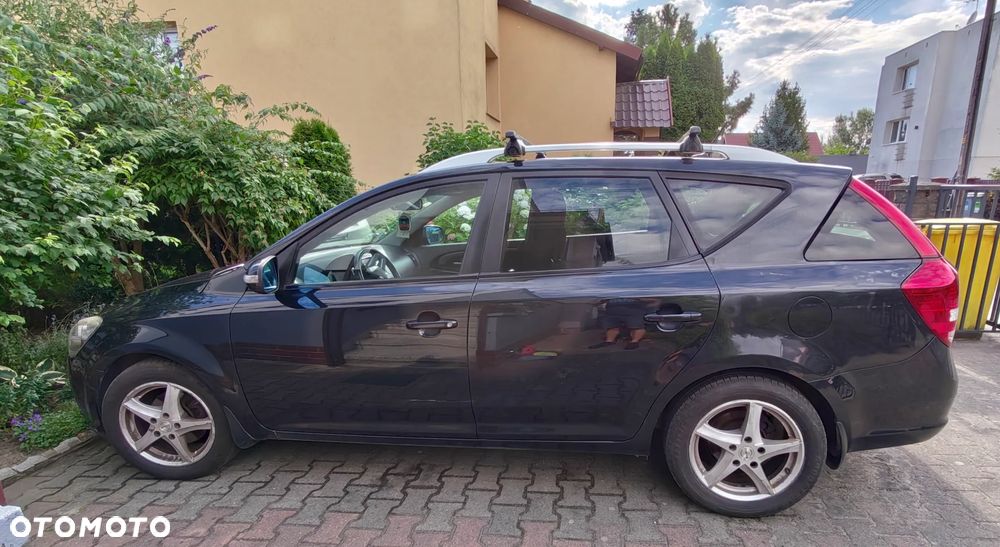 Kia Ceed 1.6 Comfort + - 18