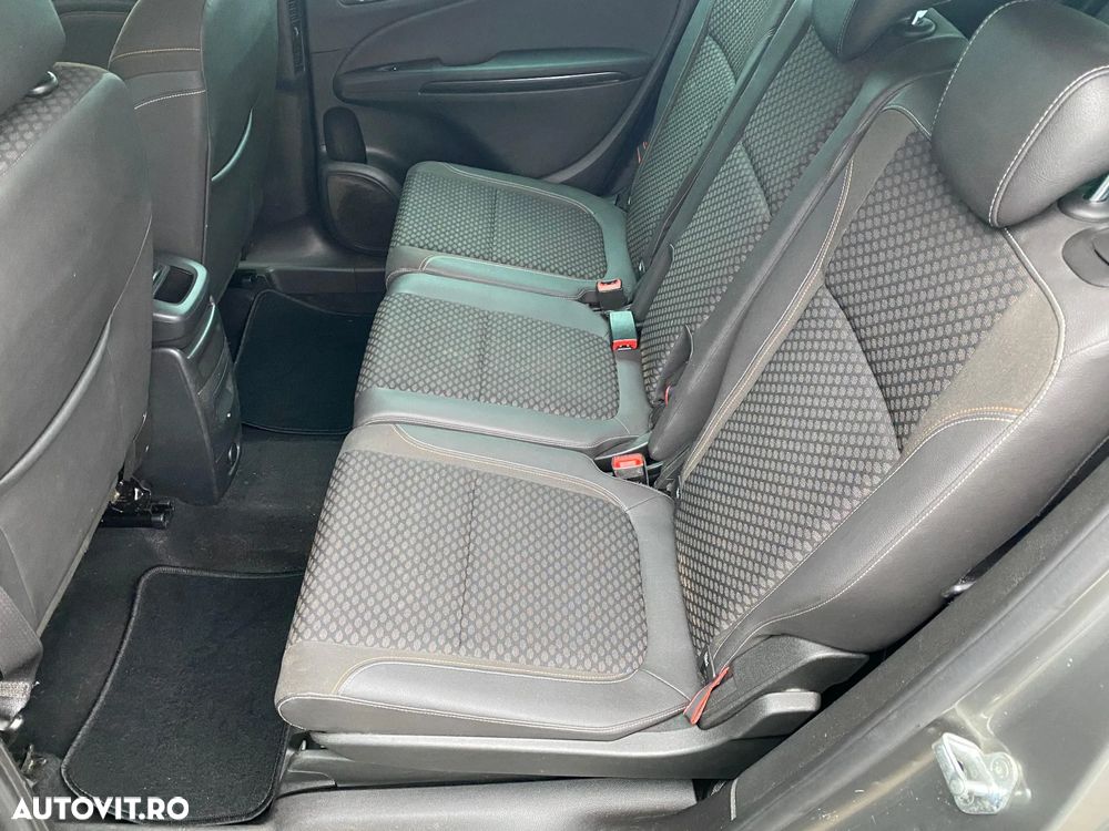 Opel Zafira - 6