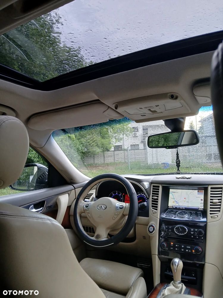 Infiniti FX FX30d S - 20