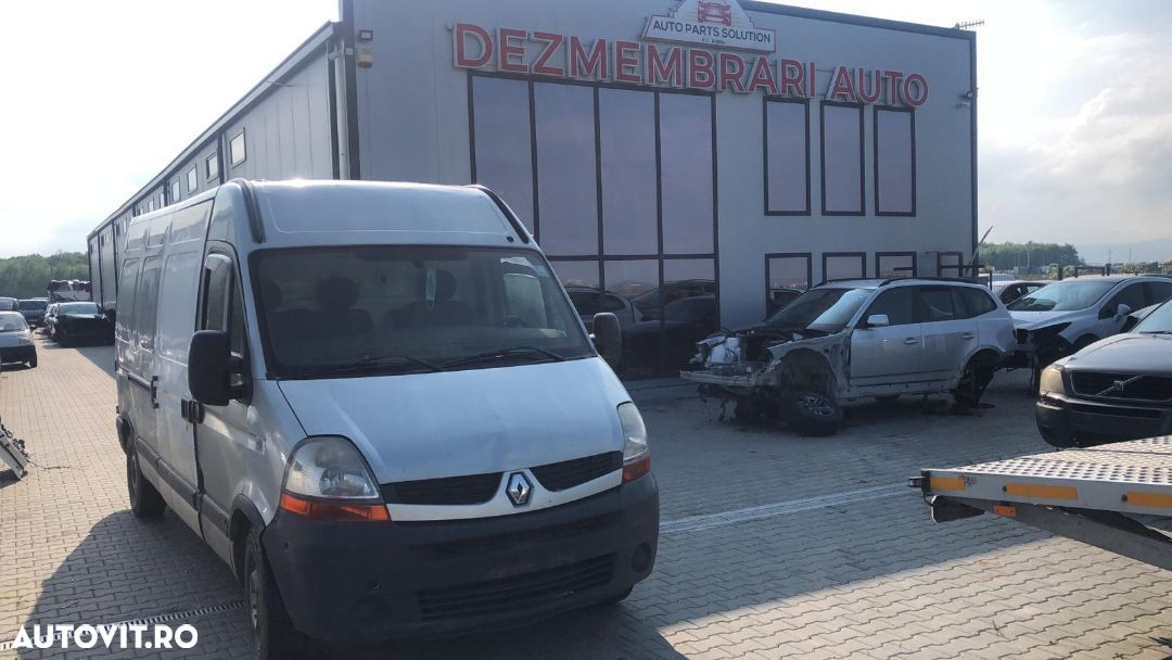 Dezmembram Renault Master 2.5D an fabr 2008 - 2
