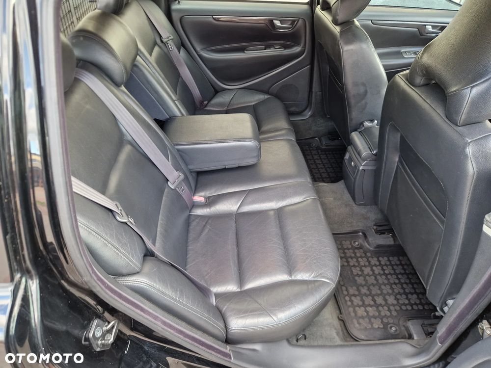 Volvo V70 D5 - 17