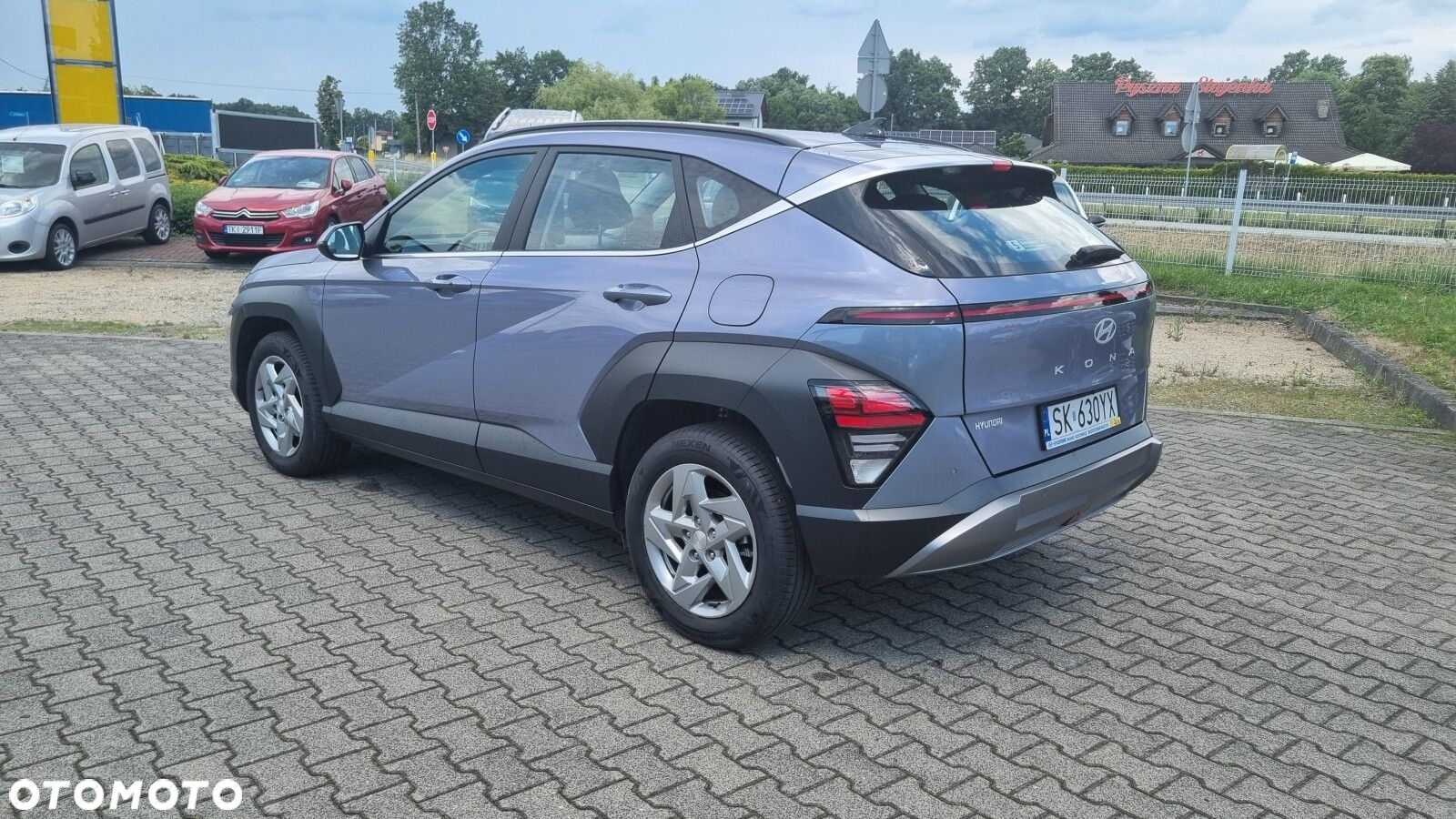 Hyundai Kona - 12