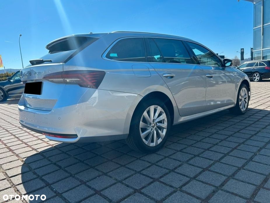 Skoda Octavia 2.0 TDI Edition 130 Selection DSG - 4