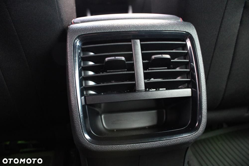 Skoda Octavia - 35