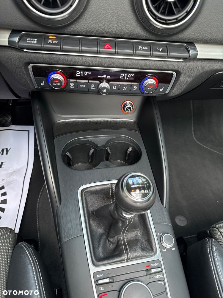 Audi A3 Cabrio 2.0 TDI (clean diesel) S line Sportpaket - 13