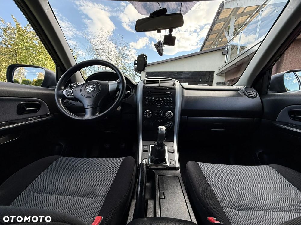 Suzuki Grand Vitara 1.6 - 20