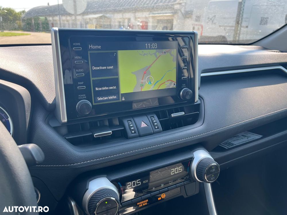 Toyota RAV4 - 9