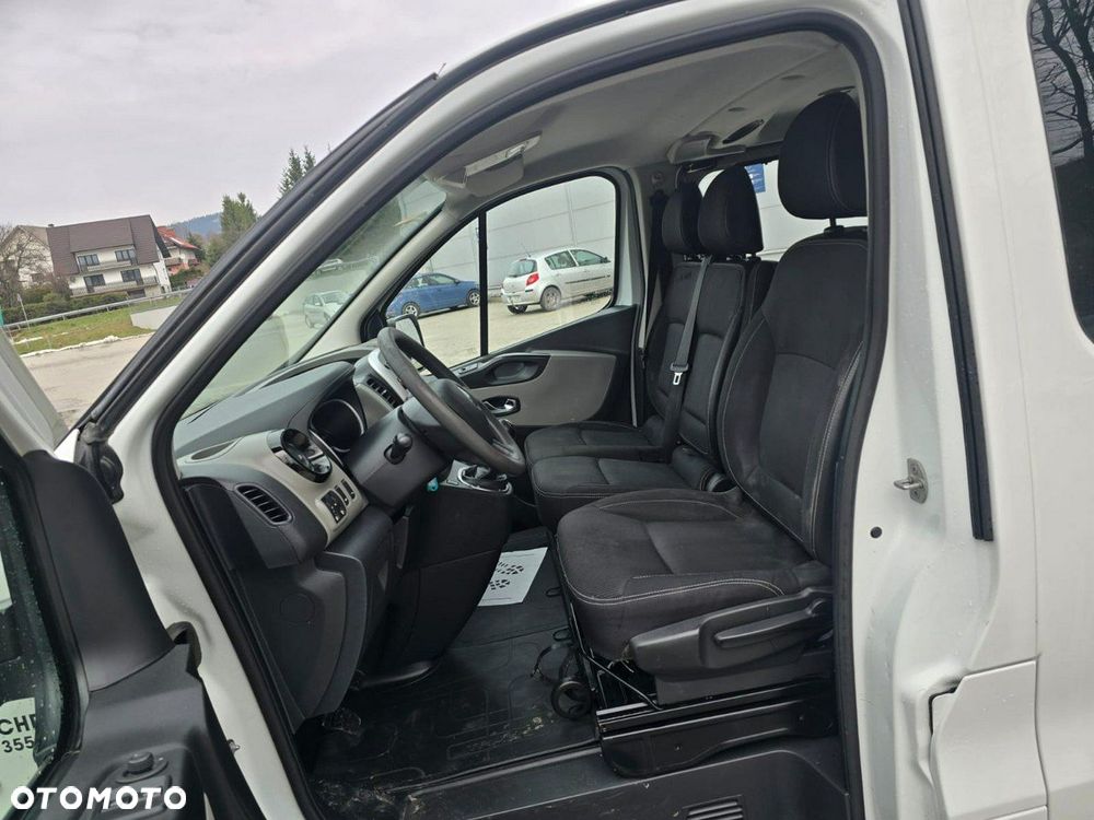 Renault Trafic - 28