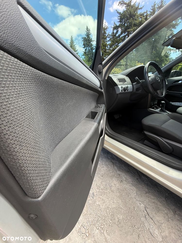 Opel Astra 1.8 Cosmo - 6