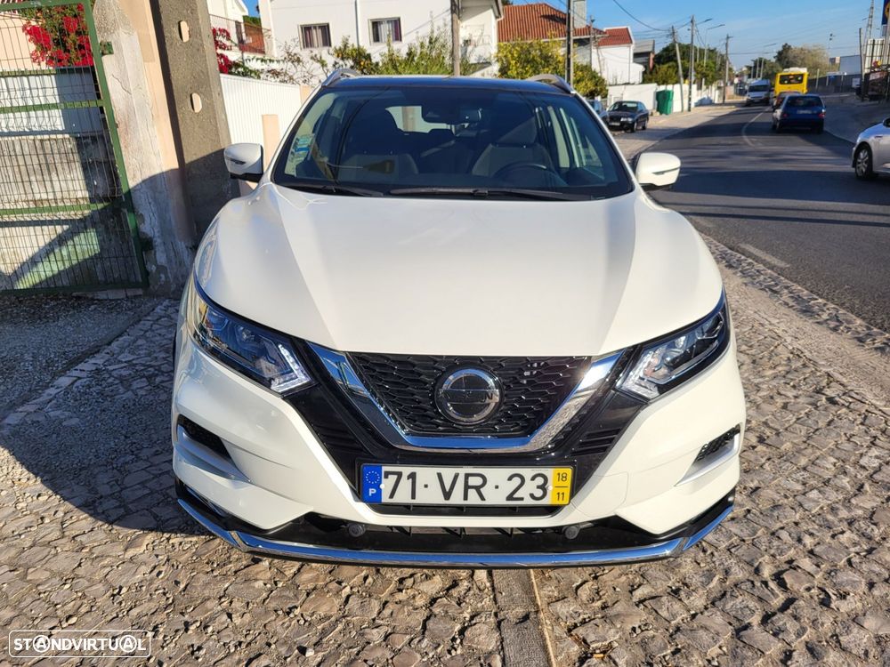 Nissan Qashqai 1.3 DIG-T N-Connecta J18 Led - 3