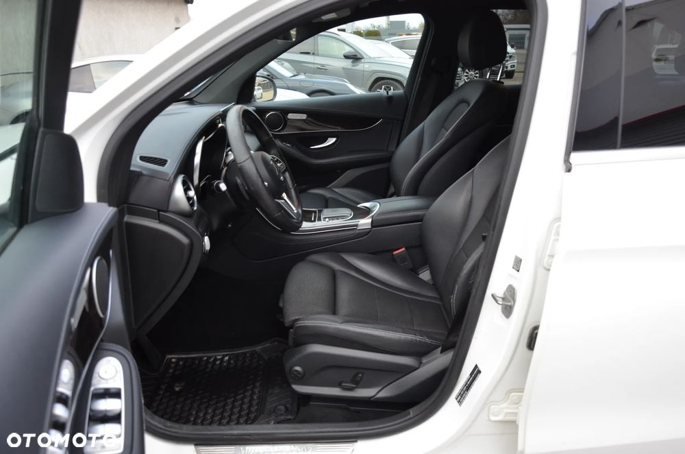 Mercedes-Benz GLC 300 de 4Matic 9G-TRONIC Exclusive - 13