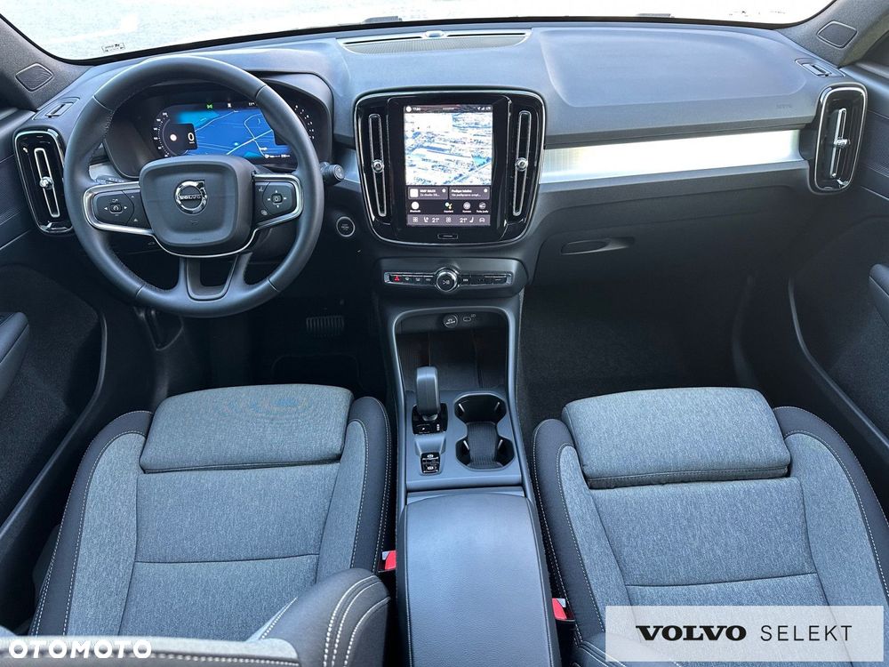 Volvo XC 40 - 31
