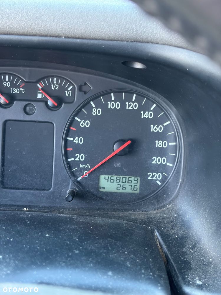 Volkswagen Transporter T4 - 10