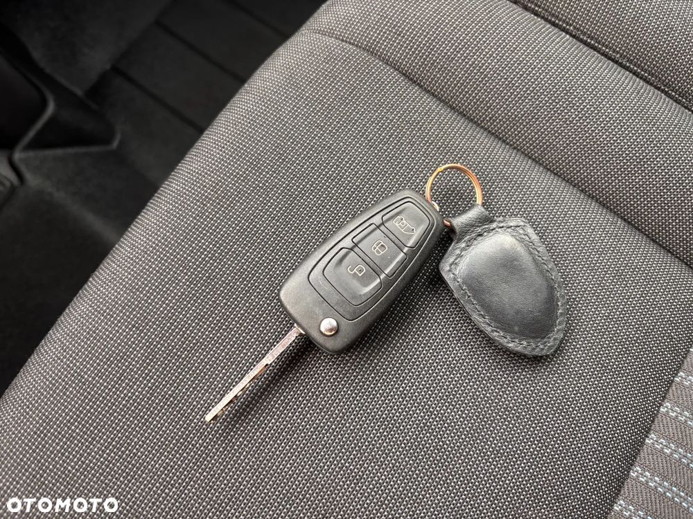 Ford TRANSIT CUSTOM - 33