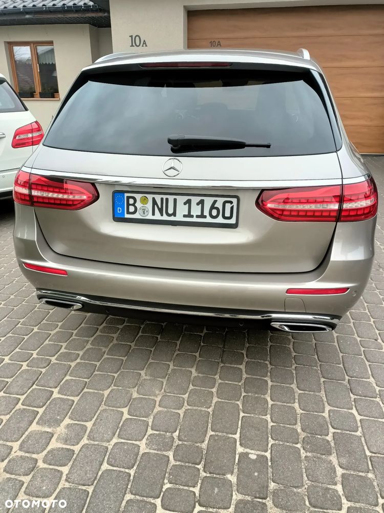 Mercedes-Benz Klasa E - 6