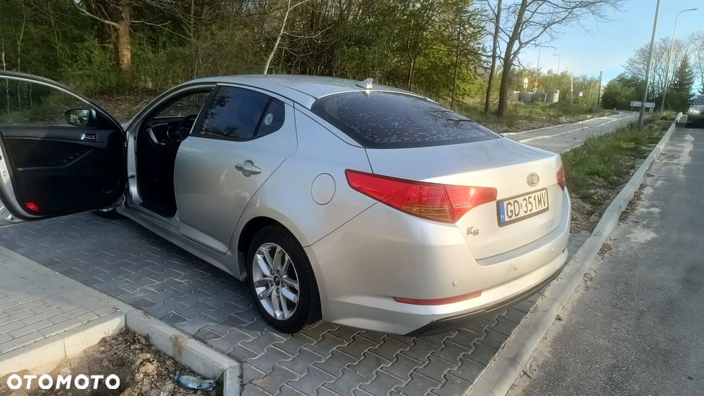 Kia Optima - 10