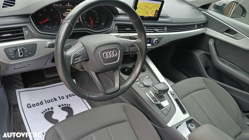 Audi A4 2.0 TDI S tronic - 13