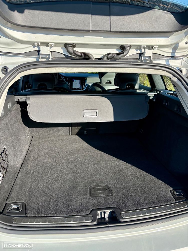 Volvo V60 2.0 D3 Momentum - 10