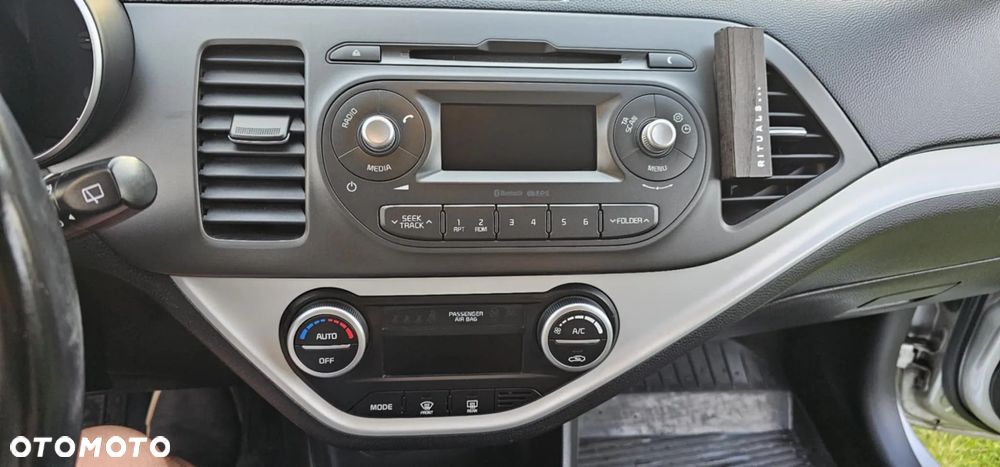 Kia Picanto - 10