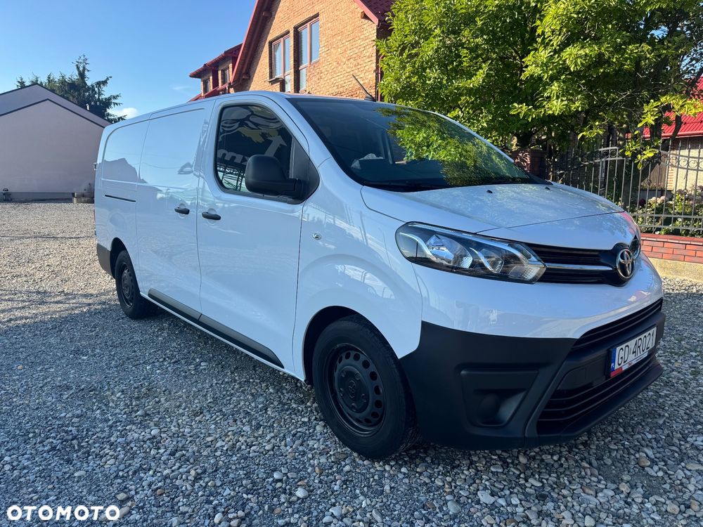 Toyota PROACE - 1