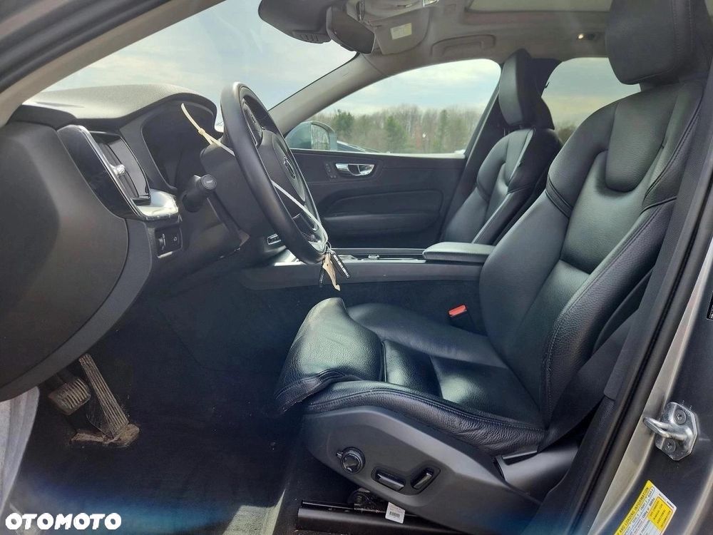 Volvo XC 60 T6 AWD Inscription - 8