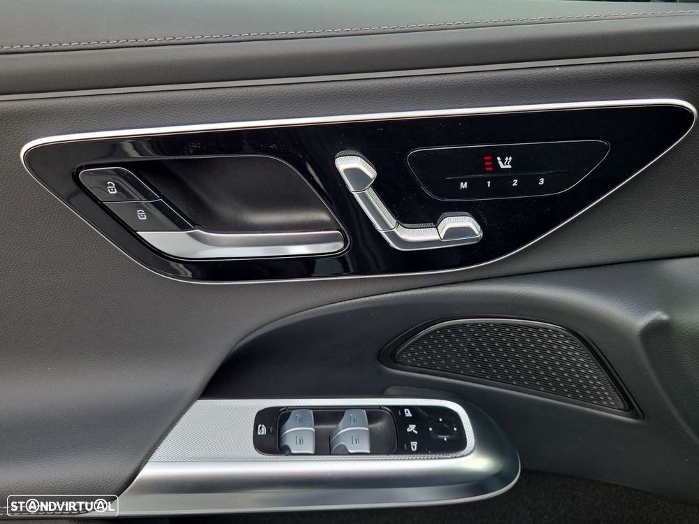 Mercedes-Benz E 300 de - 14