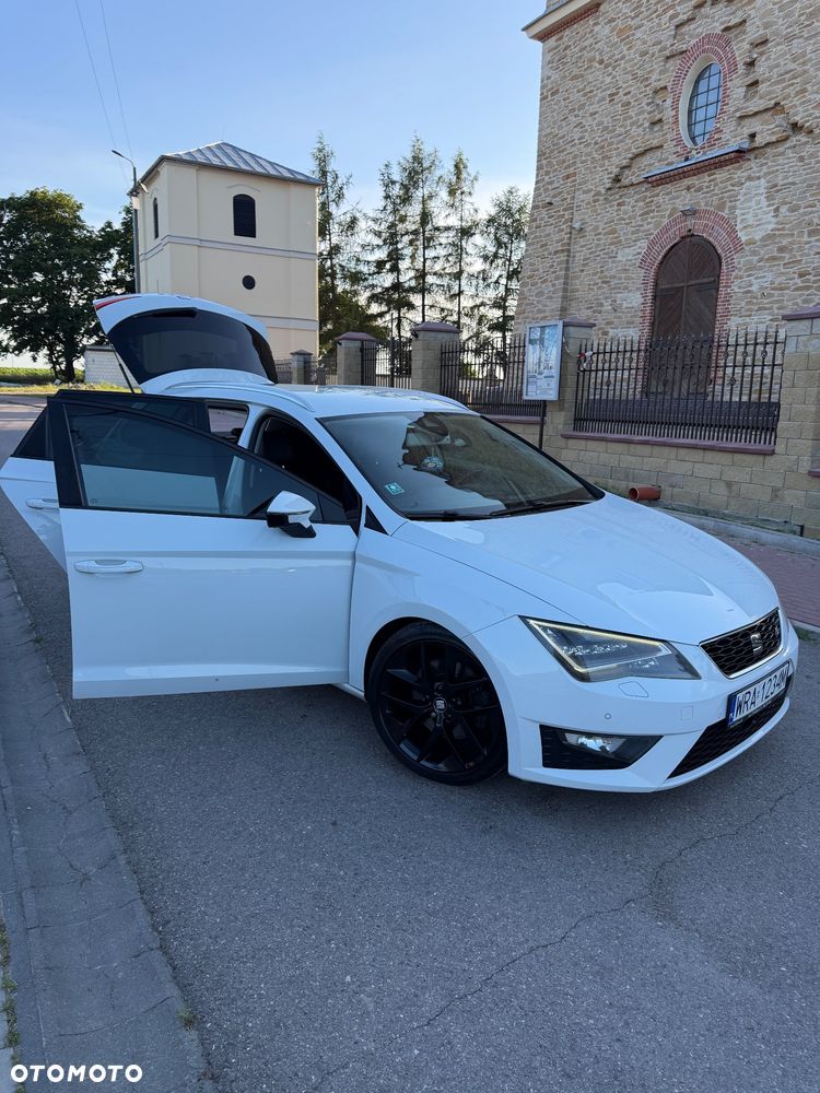 Seat Leon 2.0 TDI DPF Start&Stop DSG FR - 20