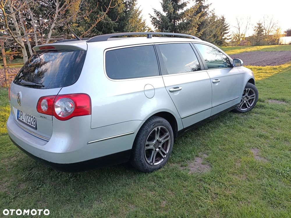 Volkswagen Passat 2.0 TDI DPF Comfortline DSG - 9