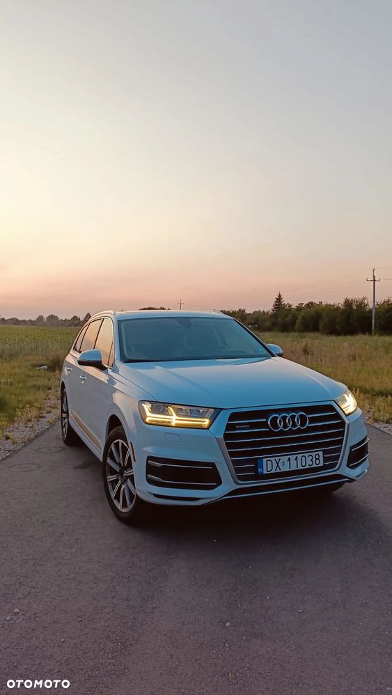 Audi Q7 3.0 TFSI Quattro Tiptronic - 1
