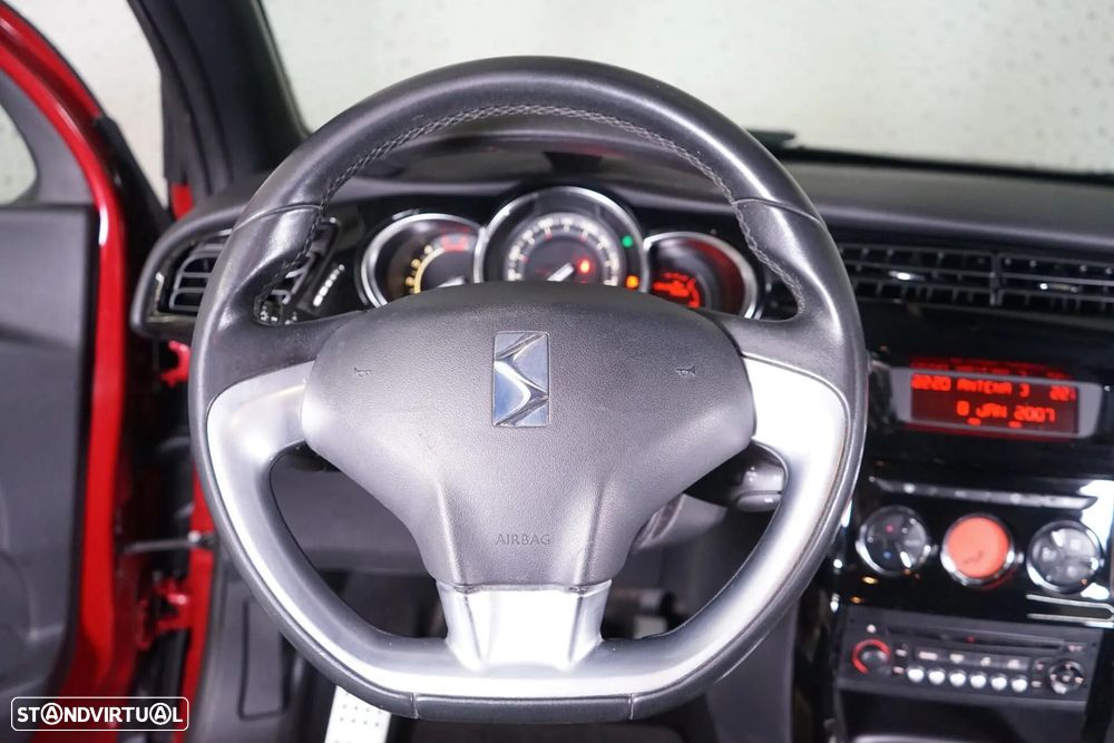 Citroën DS3 1.6 e-HDi So Chic - 18