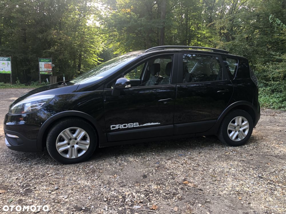 Renault Scenic dCi 110 Xmod Paris - 10