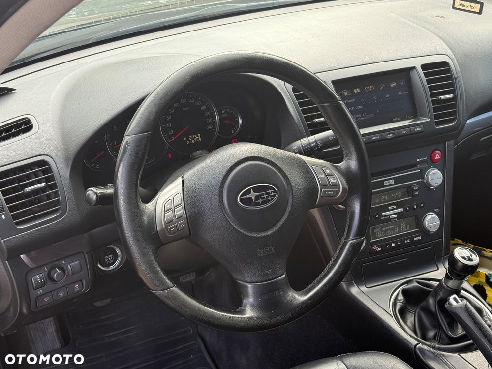 Subaru Outback 2.0D RA HID - 16